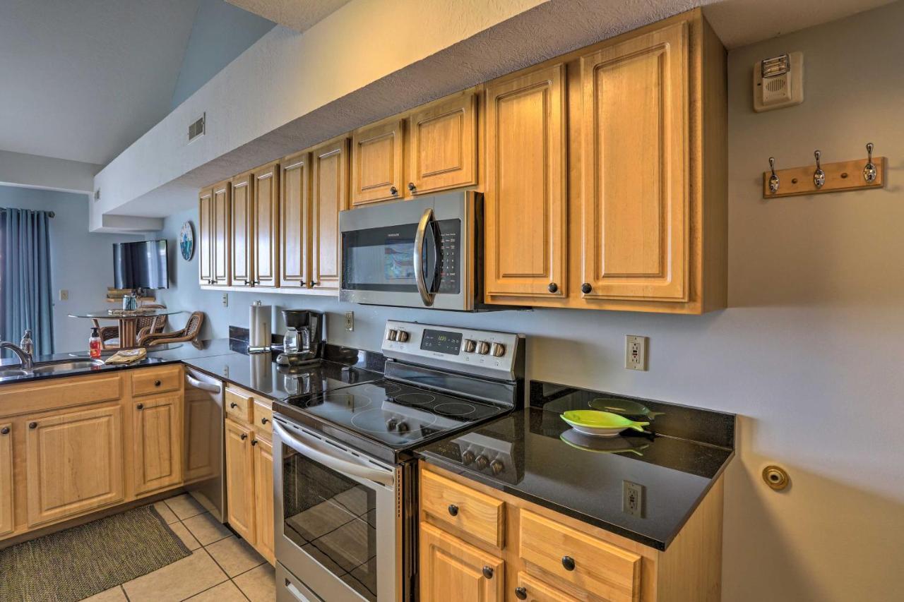 Resort-Style Condo With Lake-View Balcony! Put-in-Bay Exterior photo