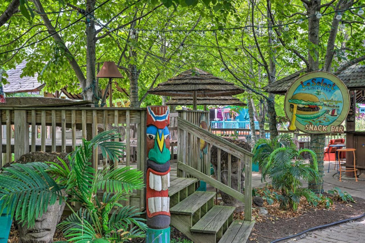 Resort-Style Condo With Lake-View Balcony! Put-in-Bay Exterior photo